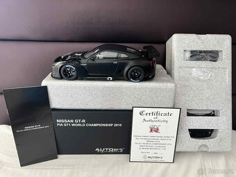 1:18 Autoart, Nissan - 4