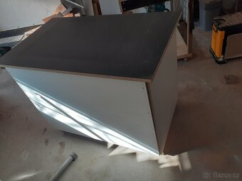 Pracovní dílenský stůl, ponk - 4