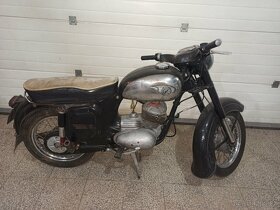 Prodám motocykl ČZ 175/450 - 4