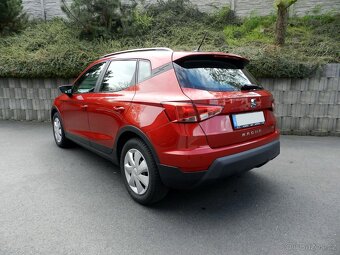 Seat Arona 1.0 TGI G-TEC 66 kW perfektní stav, 1. majitelka - 4