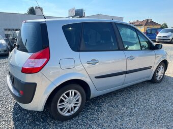 Renault Scénic 1.6i 83kW - 4