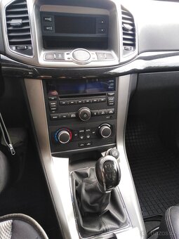 Chevrolet Captiva 2.4 benzín - 4