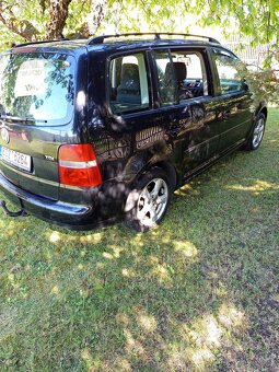 Touran 1.9 TDI 77 kW, r.v.2005,serviska,277 tis km - 4