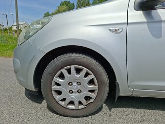 Hyundai i20 r.v.2011 Hatchback - 4