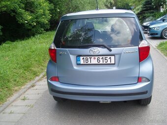 Toyota verso s - 4