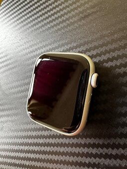 Apple Watch Series 8 45mm, Stříbrné - 4