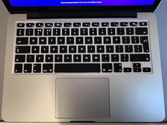 Apple Macbook Pro 13” Intel i5, 8GB Ram, 128GB SSD - 4