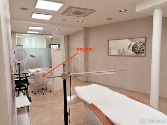 KOSMETIKA VYBAVENÍ SALONU, POLOHOVACÍ LEHÁTKA, KŘESLA - 4