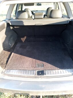 Subaru Legacy 2,0 kombi - 4