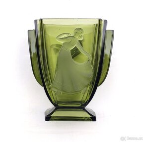 Váza Art-Deco, tmavě zelené sklo, dva reliéfy lité, dámy - 4
