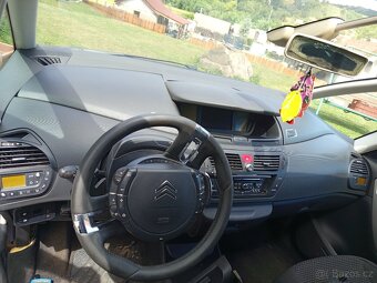 Citroen C4 Picasso 2010 - 4