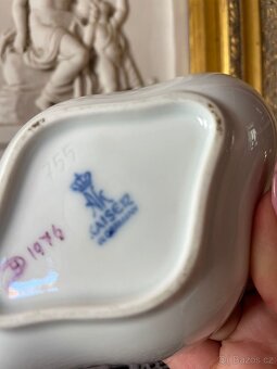 Porcelánová dóza - 4