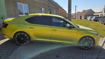 Superb Sportline Drago Skin 4x4 200 kW - 4