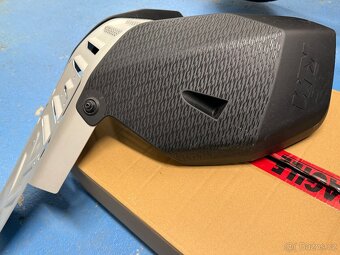 KTM 890 adv, originál kryt motoru - 4