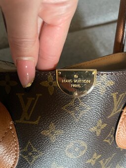 Prodám kabelku Louis Vuitton - 4