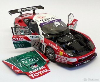 Ferrari 575 GTC 1:18 - 4