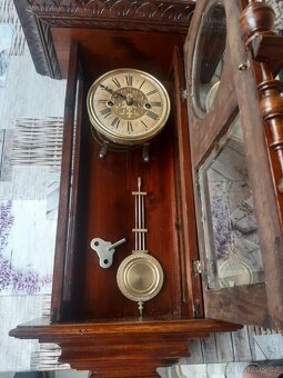 Prodám starožitné hodiny - 4