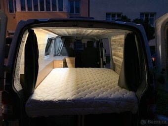 Obytná dodávka vw transporter camper - 4