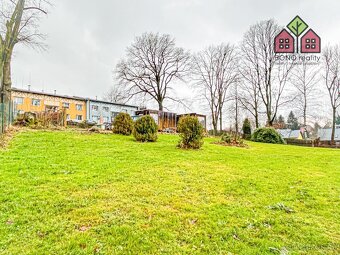 Stavební pozemek o výměře 1380 m2, IS u pozemku, klidná a př - 4