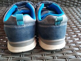 Dívčí obuv "sneaker" velikost 34 - 4