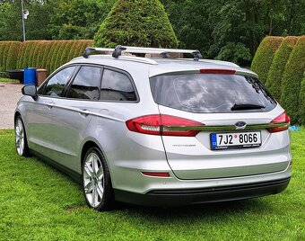 Ford Mondeo mk5 - 4