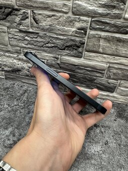 iPhone 14 128GB Midnight, baterie 86% - 4