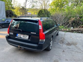 Volvo v70 - 4