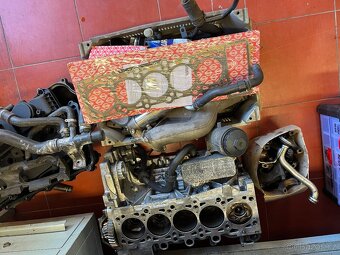 prodám motor VW 2,5 TDI BPC - 4