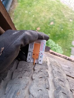 1ks 205/70/R15C rezerva, orezlá, vzorek 5 mm - 4
