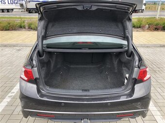 Honda Accord 2.2l iDTEC EXECUTIVE / Výkon: 132 kW (179 koní) - 4