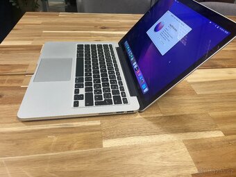 Apple MacBook Pro 13 (Early-2015) - 4