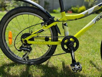 Amulet Tomcat 20" Fluo yellow metalic/Dark blue shiny 2021 - 4