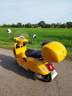 Vespa 125 GTS 2015 abs - 4