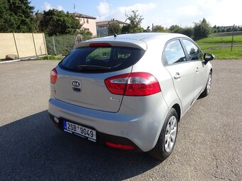Kia Rio 1.4i r.v.2012 (80 kw) Koupeno v ČR - 4
