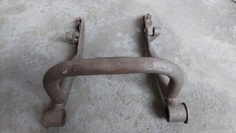 Zadní kyvná vidlice ČZ skútr prase Čezeta 502 - 4