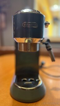 DeLongi Dedica kávovar - 4