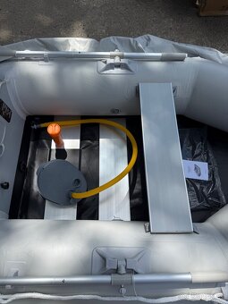 Nový Nafukovací rybářský člun 230cm pro 2 osoby - 4
