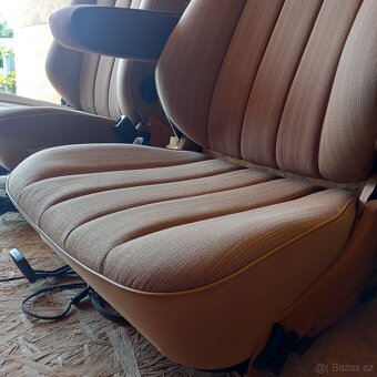 Mercedes w124 Coupe sedadla - 4