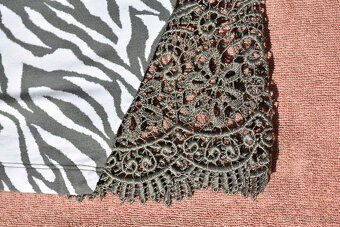 Triko s krajkou Urban Diva , Cabo Frio elastické L - XXL - 4