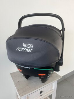 Autosedačka Baby-Safe 3 i-Size Flex Base 5Z Bundle - 4