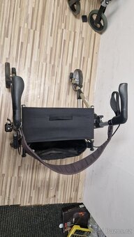 Prodám Invalidní  Duralové Chodítko - 4