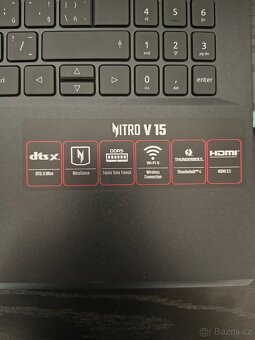 Prodám herní notebook Acer Nitro V15 + příslušenství - 4