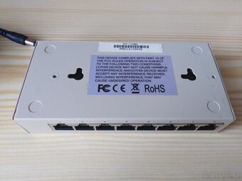 Switch Repotec RP-1708M 8-port - 4