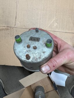 Budík otáčkoměr PAL - 4