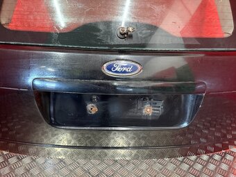 PÁTÉ DVEŘE KUFRU FORD C-MAX 2007-2010 - 4
