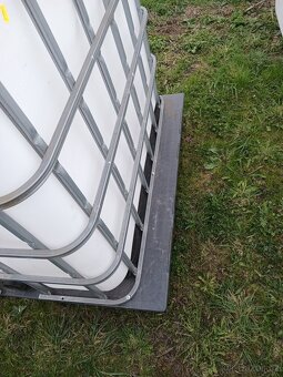 IBC nádrže 1000L - 4