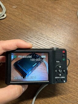 Panasonic Lumix DMC-F3 - 4