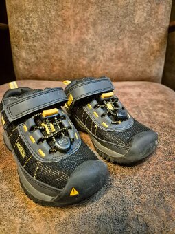 Keen velikost 24 - 4