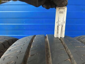 Michelin Agilis 235/65 R16 C 4ks - 4