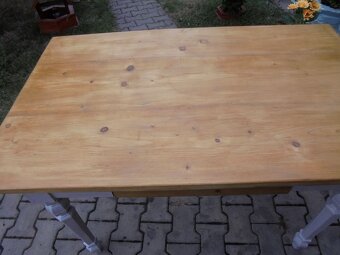Starožitný stůl - 4